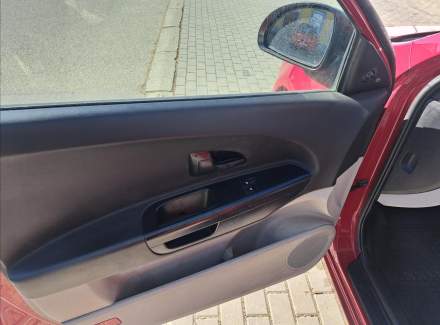 Kia - Cee'd