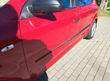 Kia - Cee'd