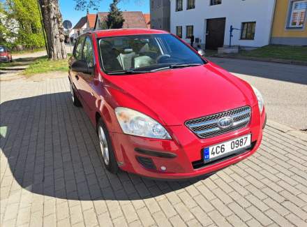 Kia - Cee'd