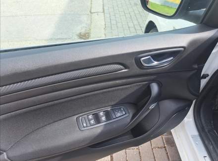 Renault - Megane