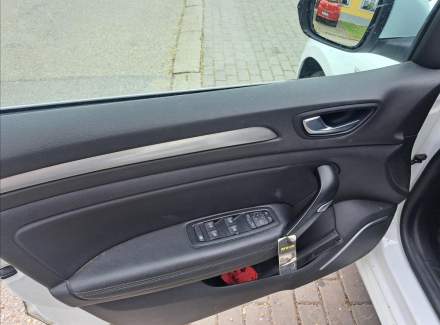 Renault - Megane