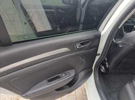 Renault - Megane