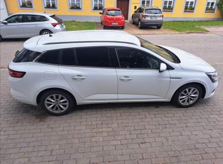 Renault - Megane