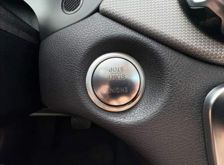 Mercedes-Benz - GLA