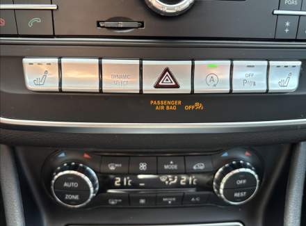 Mercedes-Benz - GLA