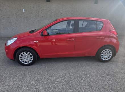 Hyundai - i20