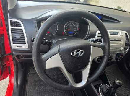 Hyundai - i20