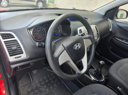 Hyundai - i20