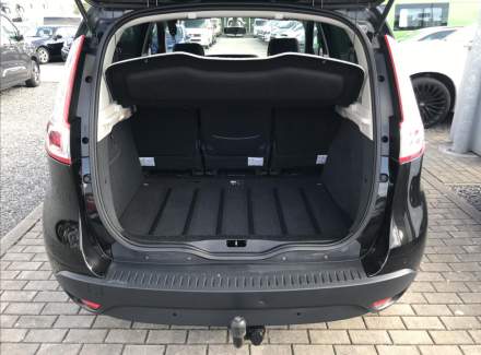 Renault - Scenic
