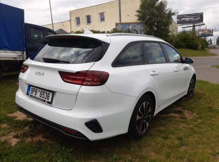 Kia - Cee'd