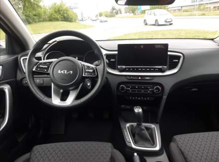 Kia - Cee'd