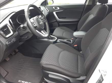 Kia - Cee'd