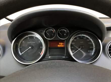 Peugeot - 308