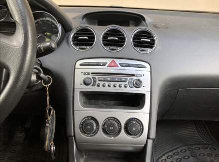Peugeot - 308