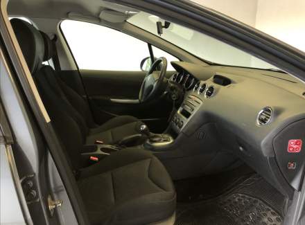 Peugeot - 308