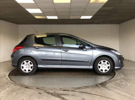 Peugeot - 308