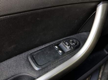 Peugeot - 308