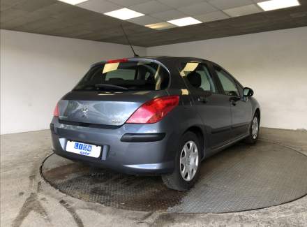 Peugeot - 308