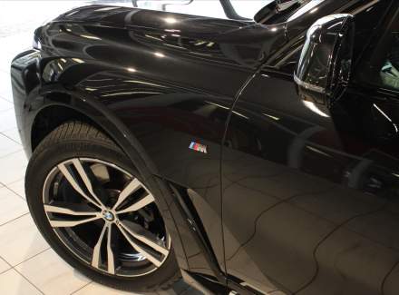 BMW - X7