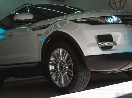 Land Rover - Range Rover Evoque