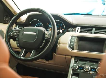 Land Rover - Range Rover Evoque