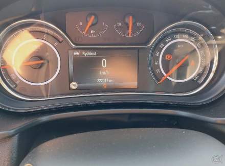 Opel - Insignia