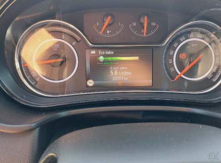 Opel - Insignia