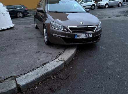 Peugeot - 308