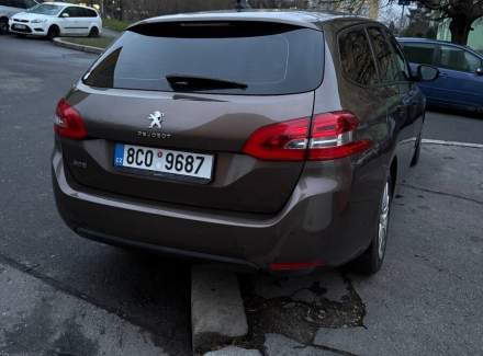 Peugeot - 308