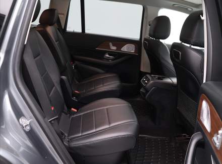 Mercedes-Benz - GLS
