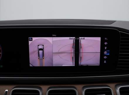Mercedes-Benz - GLS
