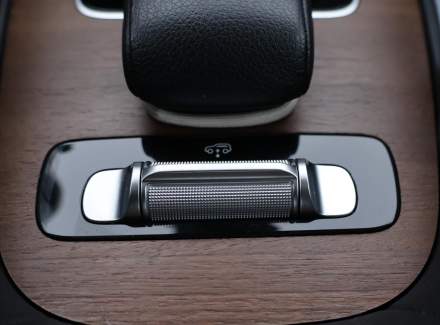 Mercedes-Benz - GLS