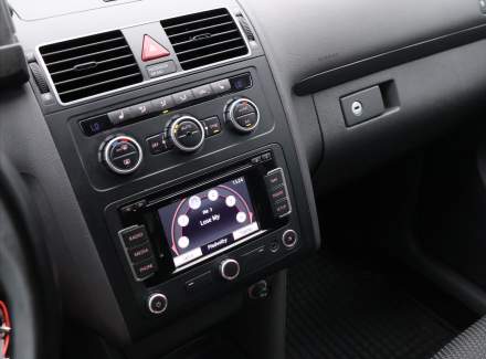 Volkswagen - Touran