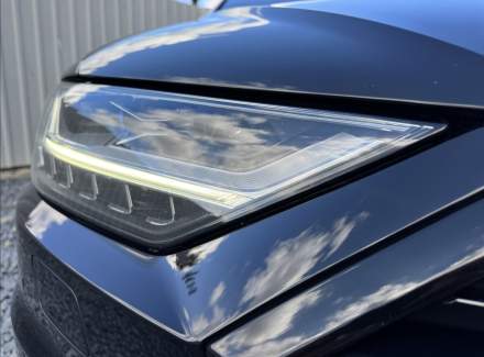 Audi - A8