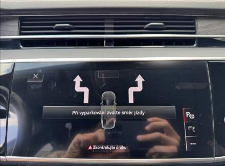Audi - A8