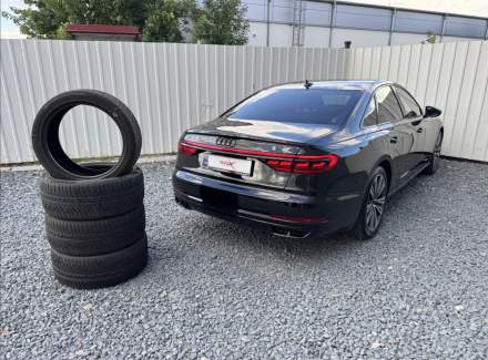Audi - A8