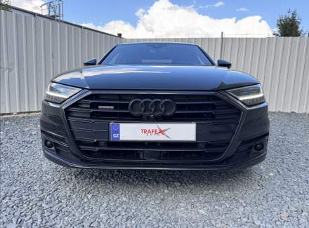 Audi - A8