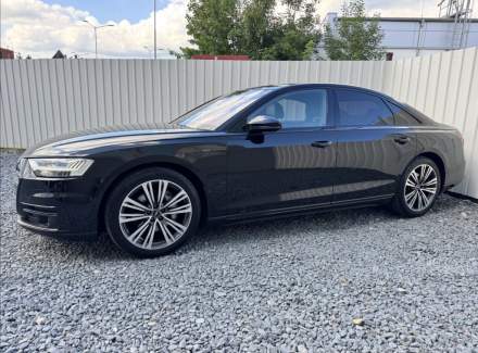 Audi - A8