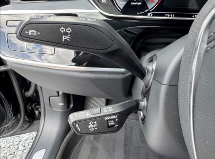 Audi - A8