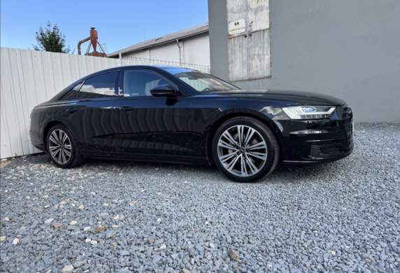 Audi - A8