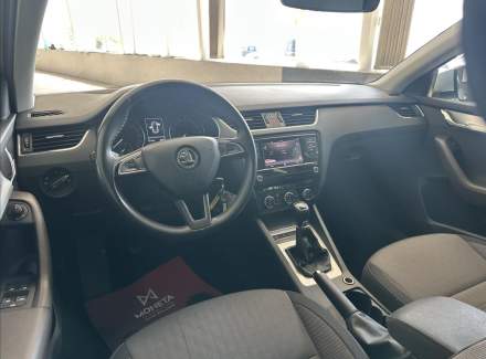Škoda - Octavia