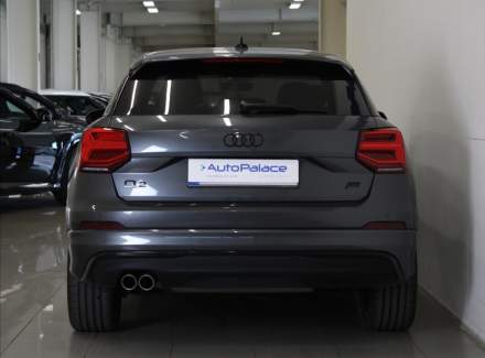 Audi - Q2