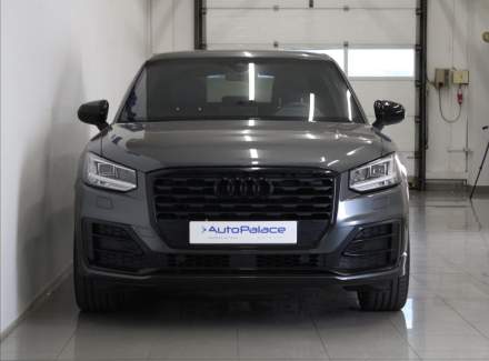 Audi - Q2
