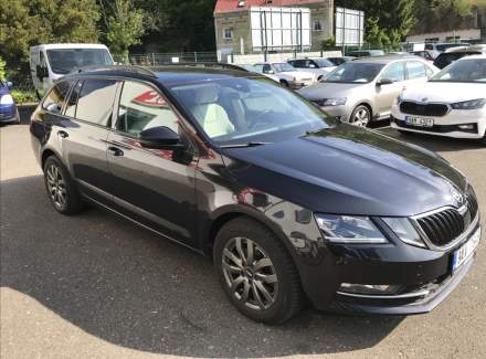 Škoda - Octavia
