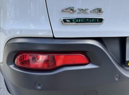 Jeep - Cherokee
