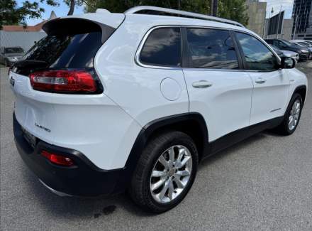 Jeep - Cherokee