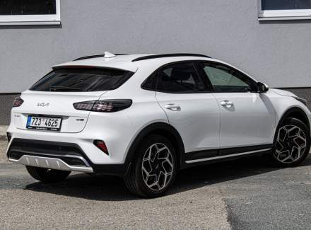 Kia - XCeed