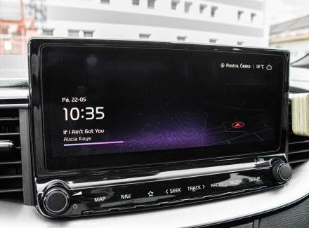 Kia - XCeed