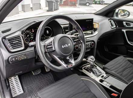 Kia - XCeed