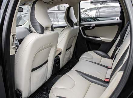 Volvo - XC60
